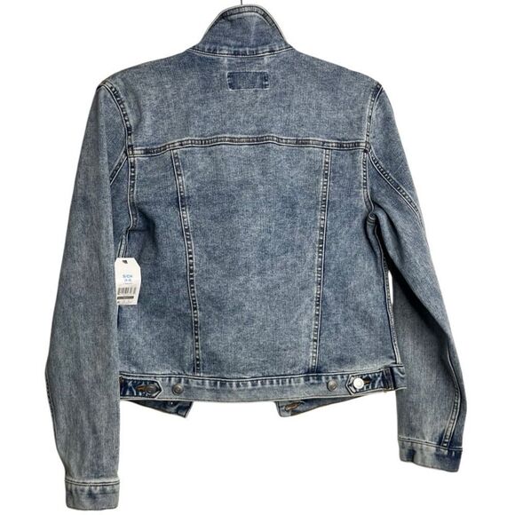 Time and Tru Denim Jacket Light Wash Size Small - Picture 3 of 3